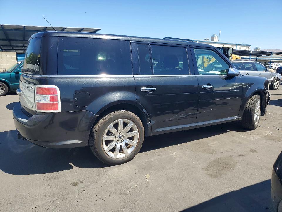 Photo 3 from auction – 2011 FORD FLEX with VIN 2FMHK6DC7BBD25147