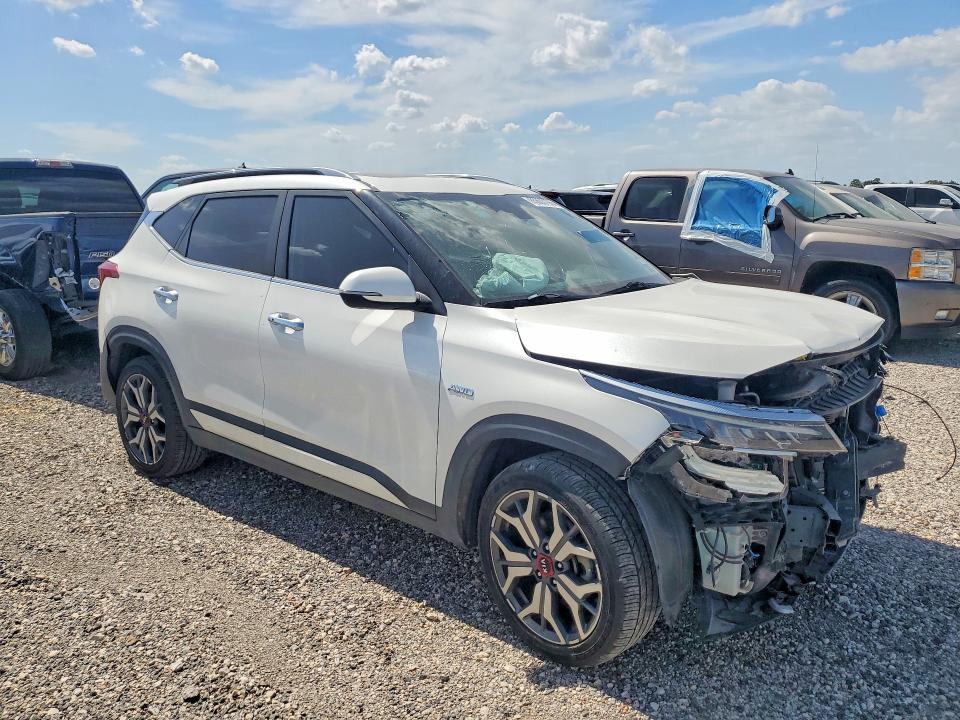 Photo 4 from auction – 2021 KIA SELTOS with VIN KNDETCA2XM7150046