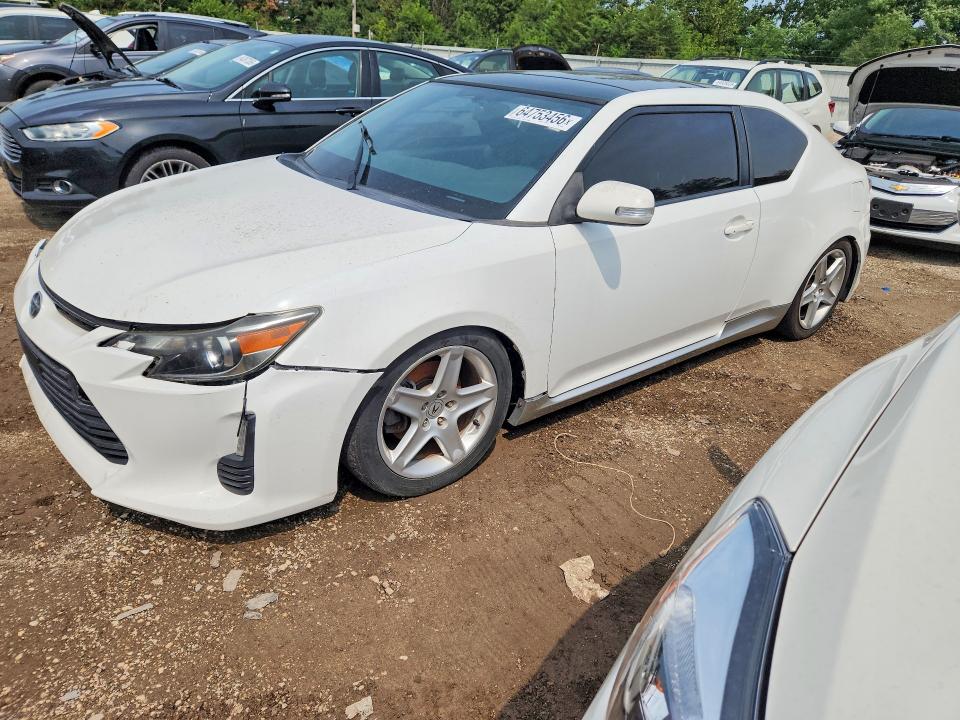 SCION TC 2014 with VIN JTKJF5C7XE3072007 - Photo from auction