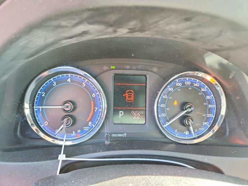 Photo 9 from auction – 2018 TOYOTA COROLLA with VIN 2T1BURHE0JC060076