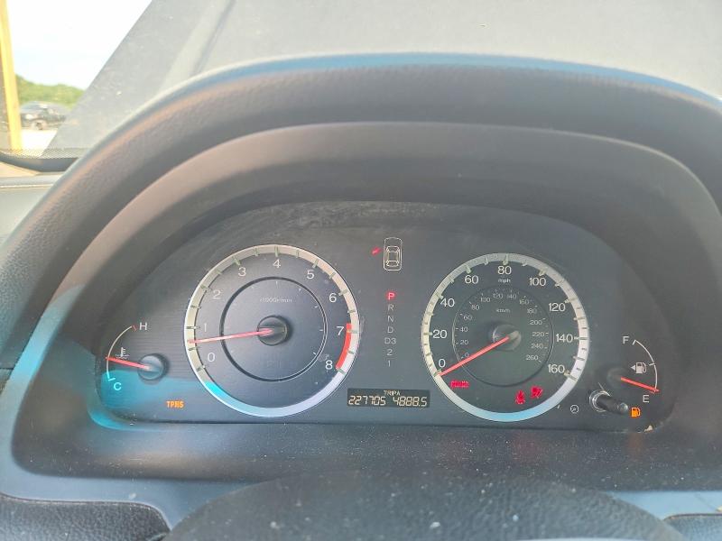 Photo 9 from auction – 2010 HONDA ACCORD with VIN 1HGCP3F85AA001374