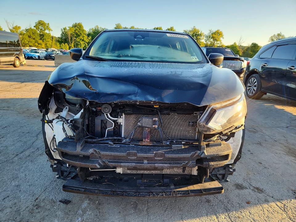 Снимка 5 от търг – 2021 NISSAN ROGUE SPORT с VIN JN1BJ1AW4MW440761
