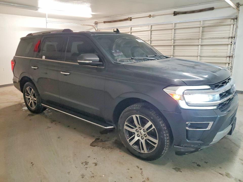 Photo 4 from auction – 2022 FORD EXPEDITION with VIN 1FMJU2AT6NEA65115