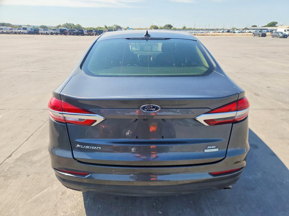 Photo 6 from auction – 2019 FORD FUSION with VIN 3FA6P0HD4KR249777