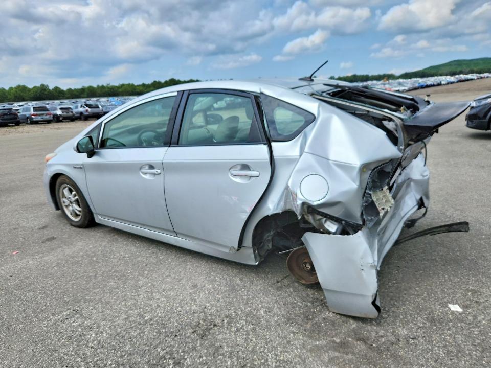 Photo 2 from auction – 2010 TOYOTA PRIUS with VIN JTDKN3DU2A0073199
