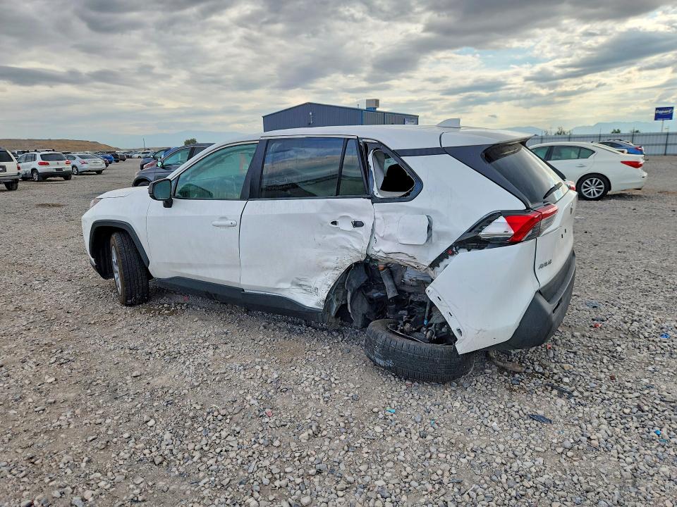 Photo 2 from auction – 2023 TOYOTA RAV4 with VIN 2T3F1RFV5PC357745