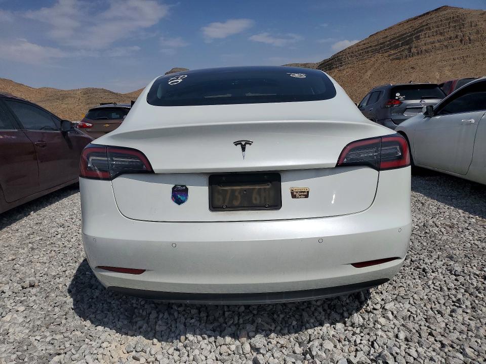 Photo 6 from auction – 2021 TESLA MODEL 3 with VIN 5YJ3E1EA6MF976832