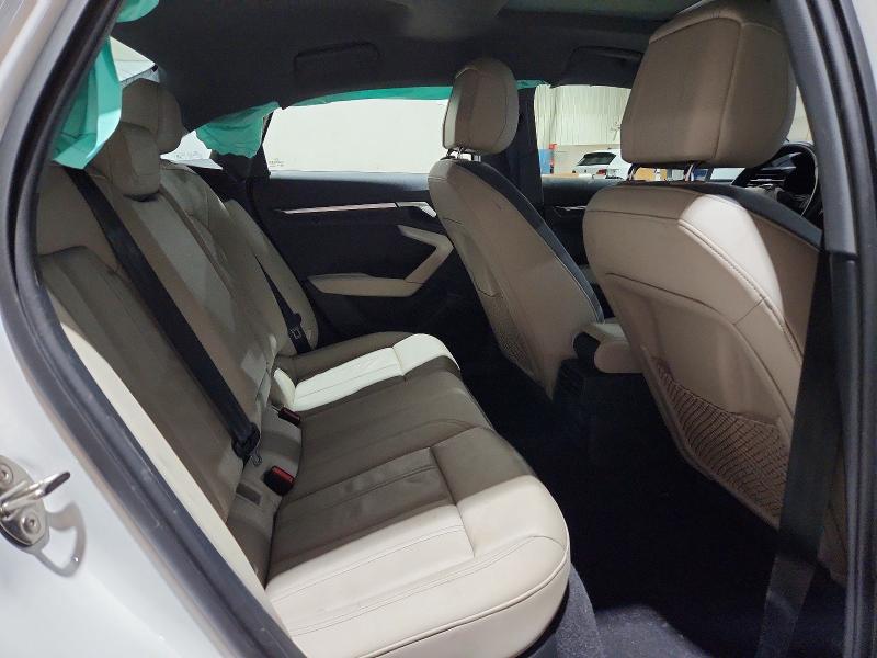 Photo 10 from auction – 2022 AUDI A3 with VIN WAUAUDGY7NA046421