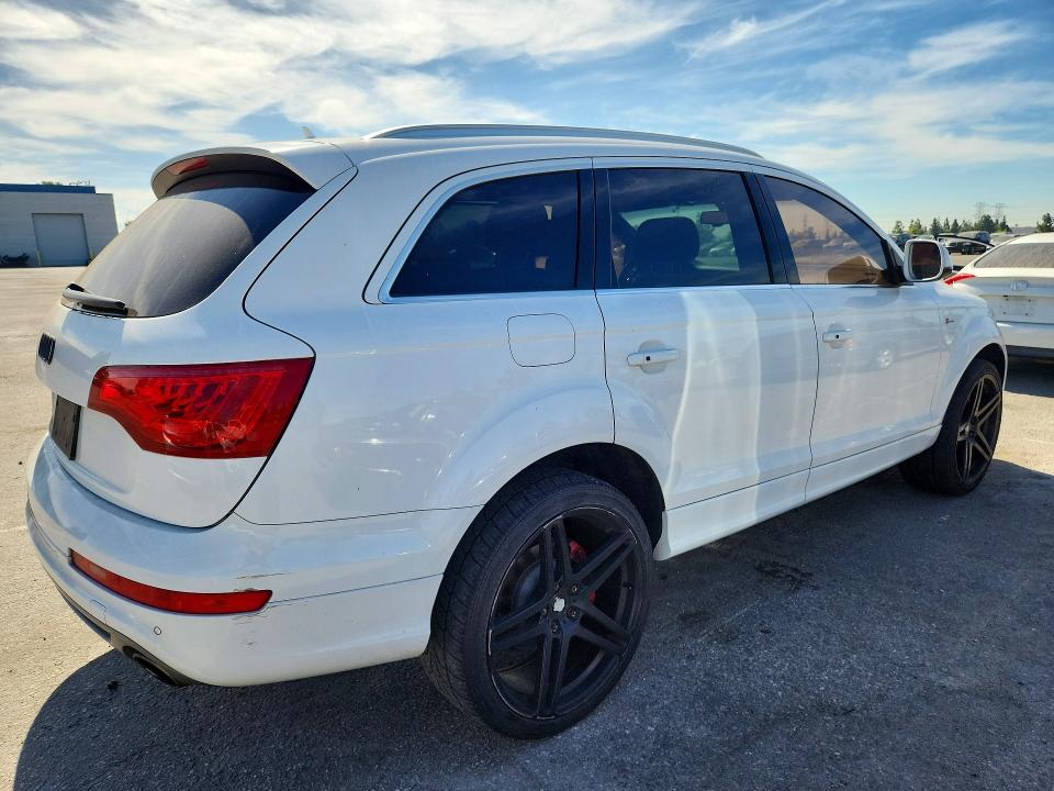 Photo 3 from auction – 2011 AUDI Q7 with VIN WA1DGAFE8BD004809