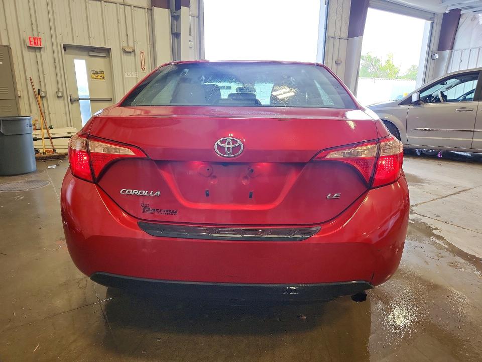 Photo 6 from auction – 2018 TOYOTA COROLLA with VIN 2T1BURHE2JC026771