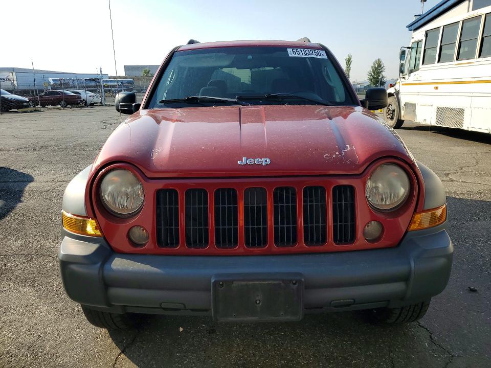 Photo 5 from auction – 2006 JEEP LIBERTY with VIN 1J4GL48K76W105105