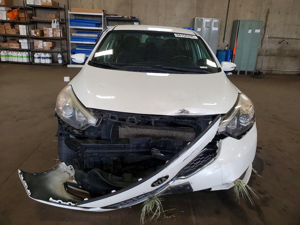Photo 5 from auction – 2015 KIA FORTE with VIN KNAFX4A87F5340112