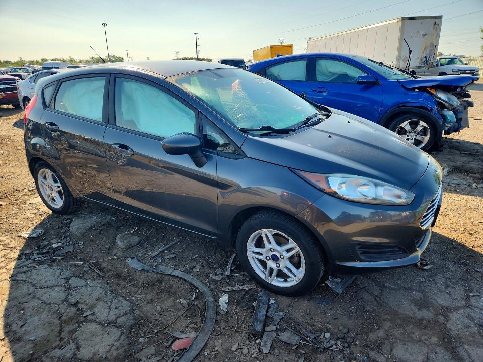 Photo 4 from auction – 2018 FORD FIESTA with VIN 3FADP4EJ7JM128326