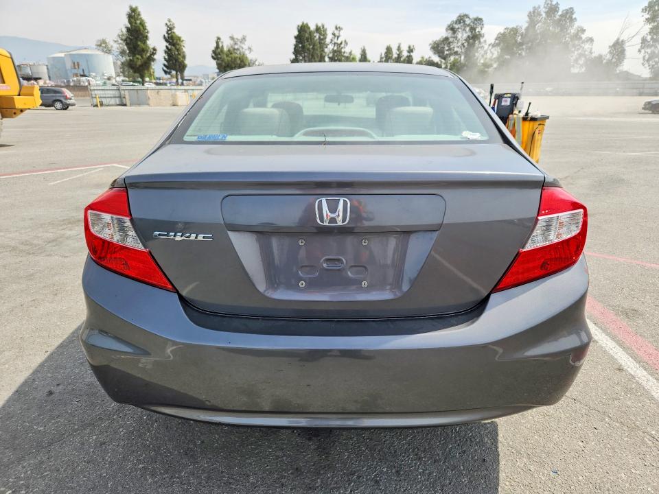 Photo 6 from auction – 2012 HONDA CIVIC with VIN 2HGFB2F52CH333871