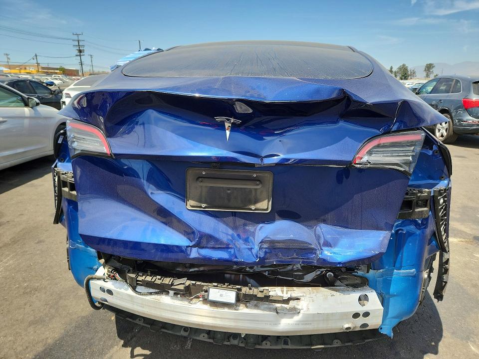 Photo 6 from auction – 2023 TESLA MODEL Y with VIN 7SAYGDED7PF964885