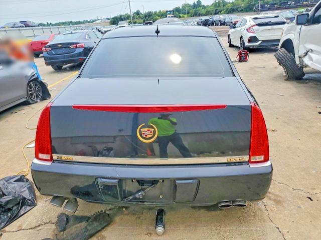 Photo 6 from auction – 2006 CADILLAC DTS with VIN 1G6KD57Y56U136229