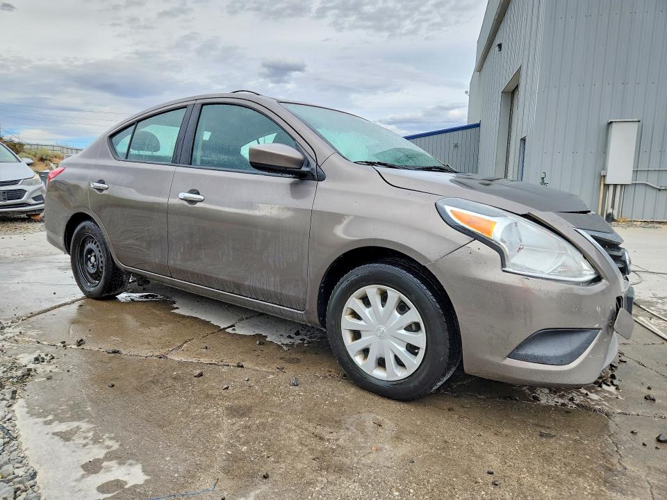 Photo 4 from auction – 2016 NISSAN VERSA with VIN 3N1CN7AP9GL858070