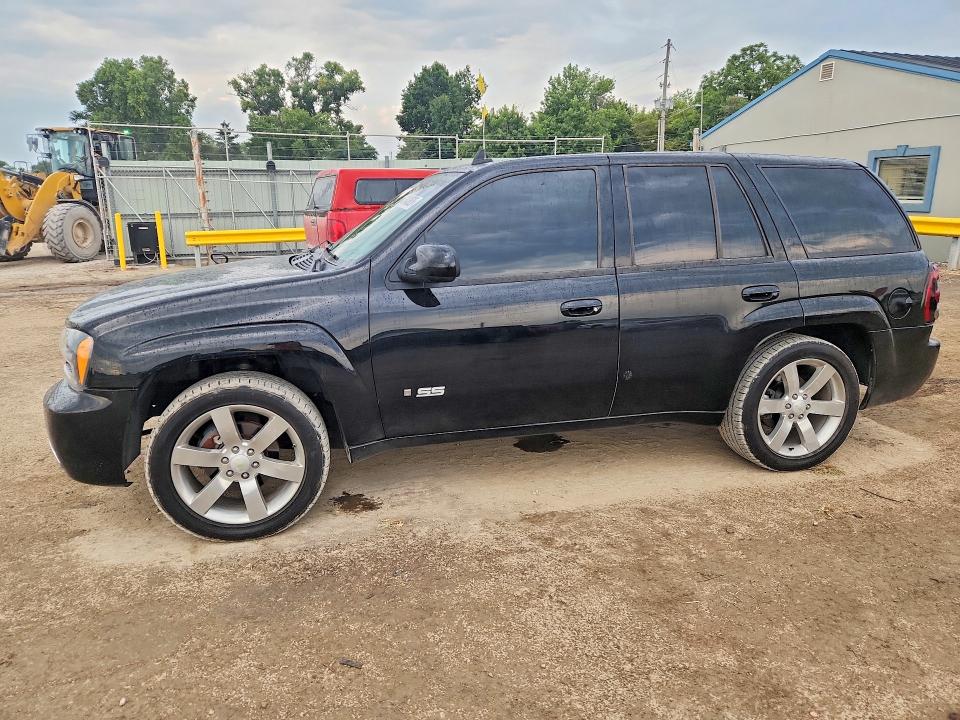 CHEVROLET TRAILBLAZER 2008 with VIN 1GNET13H982118317 - Photo from auction