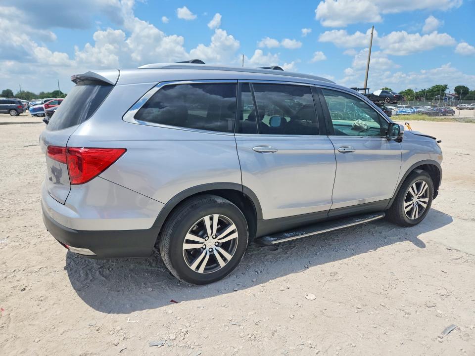 Photo 3 from auction – 2016 HONDA PILOT with VIN 5FNYF5H51GB033292