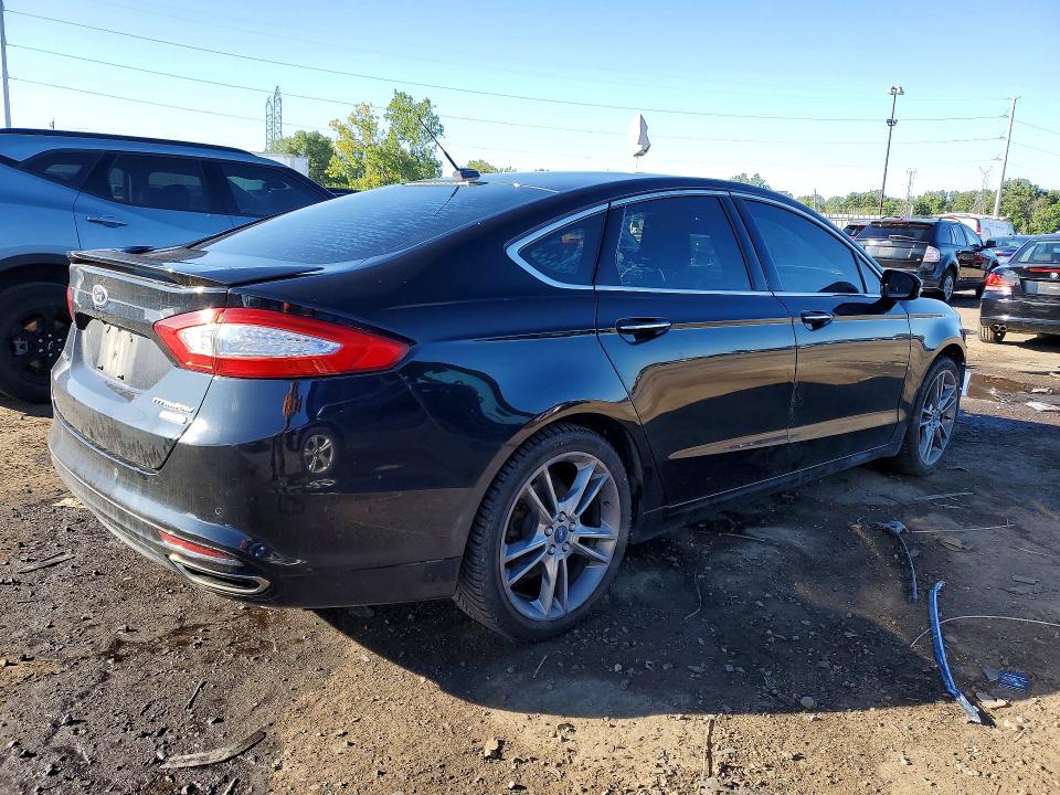 Photo 3 from auction – 2016 FORD FUSION with VIN 3FA6P0K94GR112785