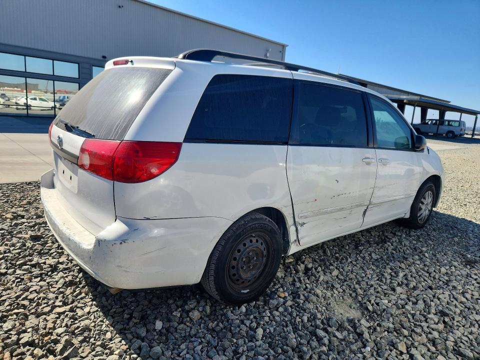 Photo 3 from auction – 2007 TOYOTA SIENNA with VIN 5TDZK23C67S033076