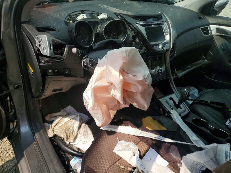 Photo 8 from auction – 2013 HYUNDAI ELANTRA with VIN 5NPDH4AE0DH435329