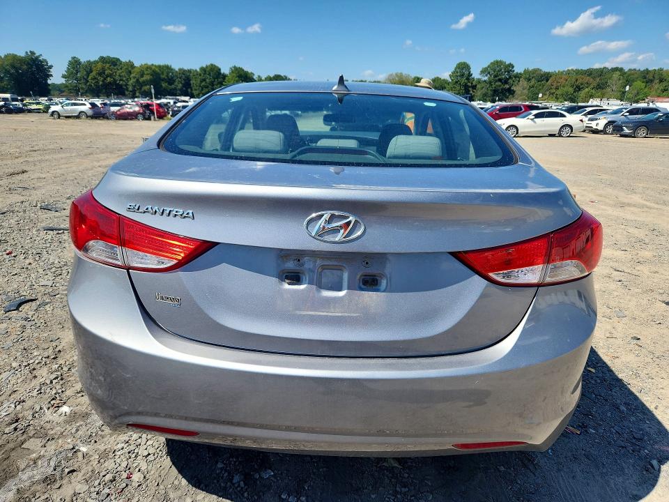 Photo 6 from auction – 2012 HYUNDAI ELANTRA with VIN KMHDH4AE3CU406326