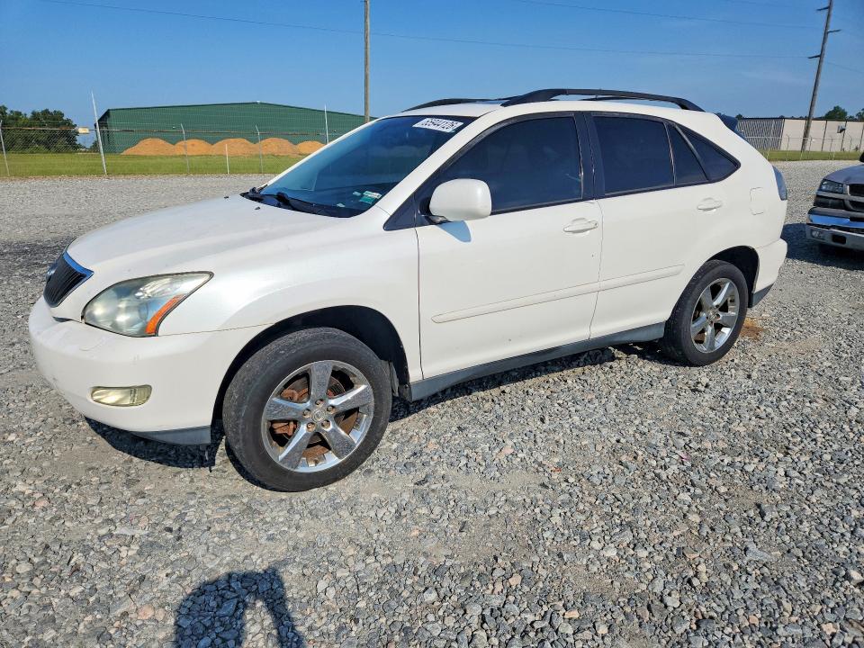 LEXUS RX 2006 with VIN 2T2HA31U26C096100 - Photo from auction