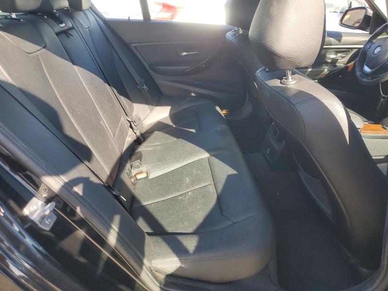 Photo 10 from auction – 2015 BMW 328 with VIN WBA3C1C58FP851445
