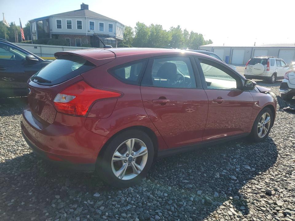 Photo 3 from auction – 2013 FORD FOCUS with VIN 1FADP3K2XDL224707