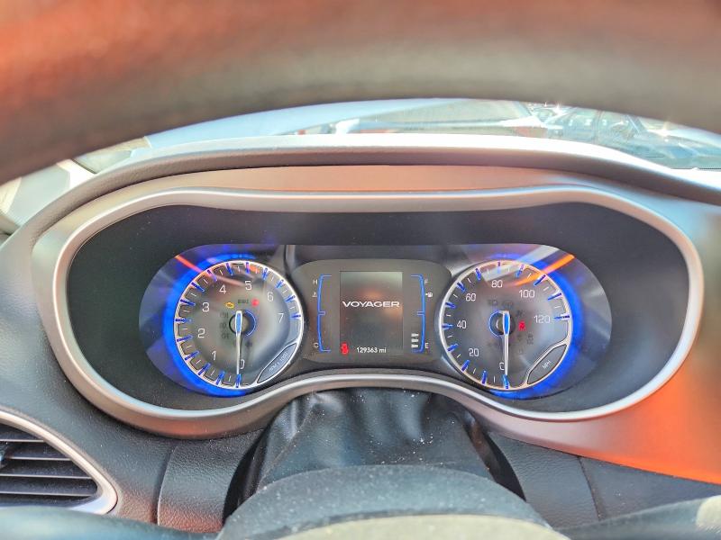 Photo 9 from auction – 2020 CHRYSLER VOYAGER with VIN 2C4RC1DG8LR156972