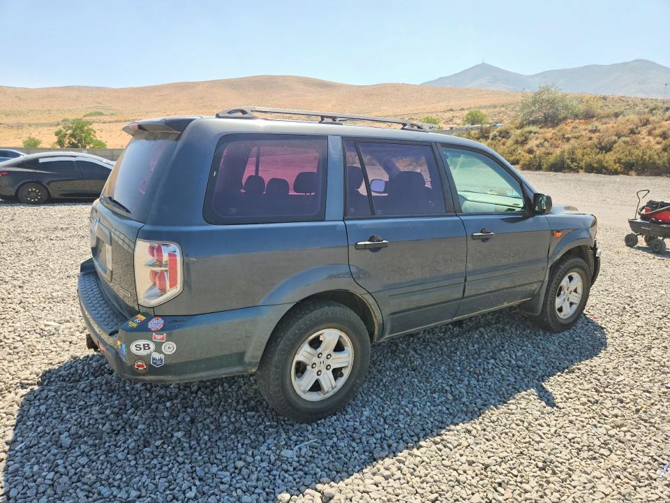 Photo 3 from auction – 2006 HONDA PILOT with VIN 2HKYF18196H512937