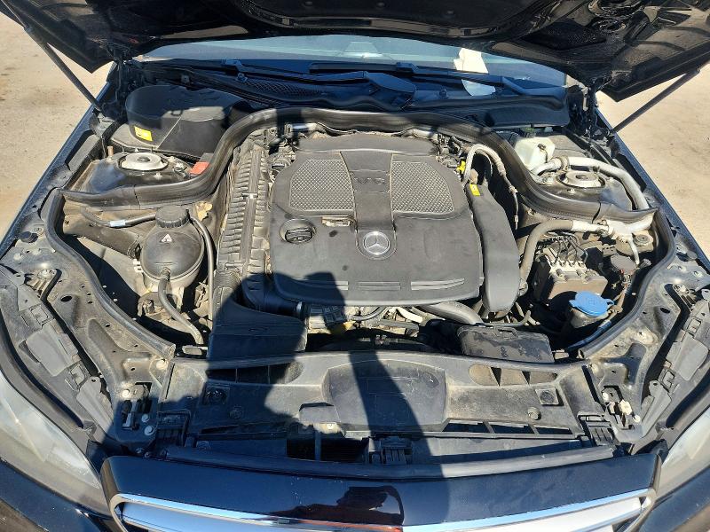 Photo 11 from auction – 2016 MERCEDES-BENZ E with VIN WDDHF5KB8GB279747