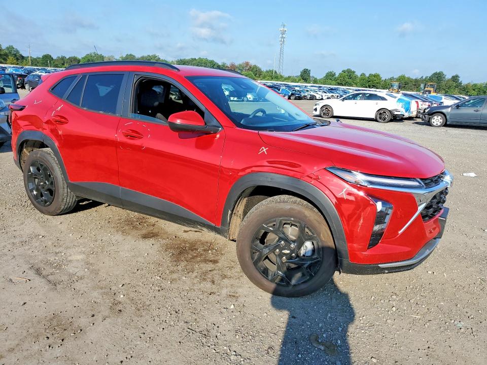 Photo 4 from auction – 2026 CHEVROLET TRAX with VIN KL77LHEP6TC065672