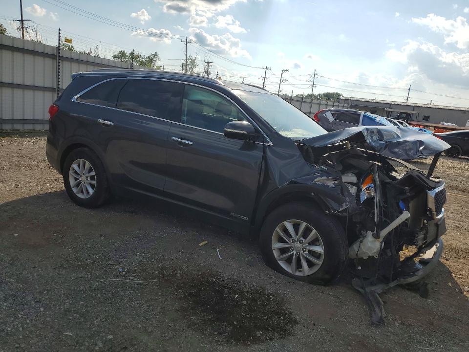 Фото 4 с аукциона – 2018 KIA SORENTO с VIN 5XYPGDA53JG413280