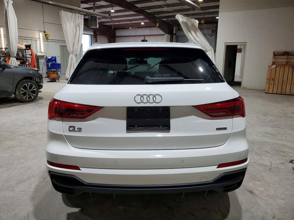 Photo 6 from auction – 2023 AUDI Q3 with VIN WA1DECF3XP1089841