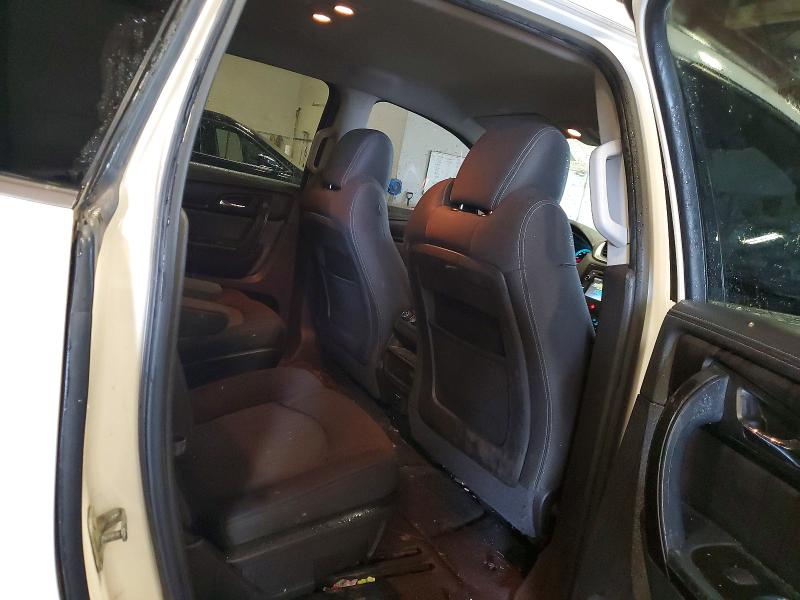 Photo 11 from auction – 2015 CHEVROLET TRAVERSE with VIN 1GNKRGKD3FJ199160