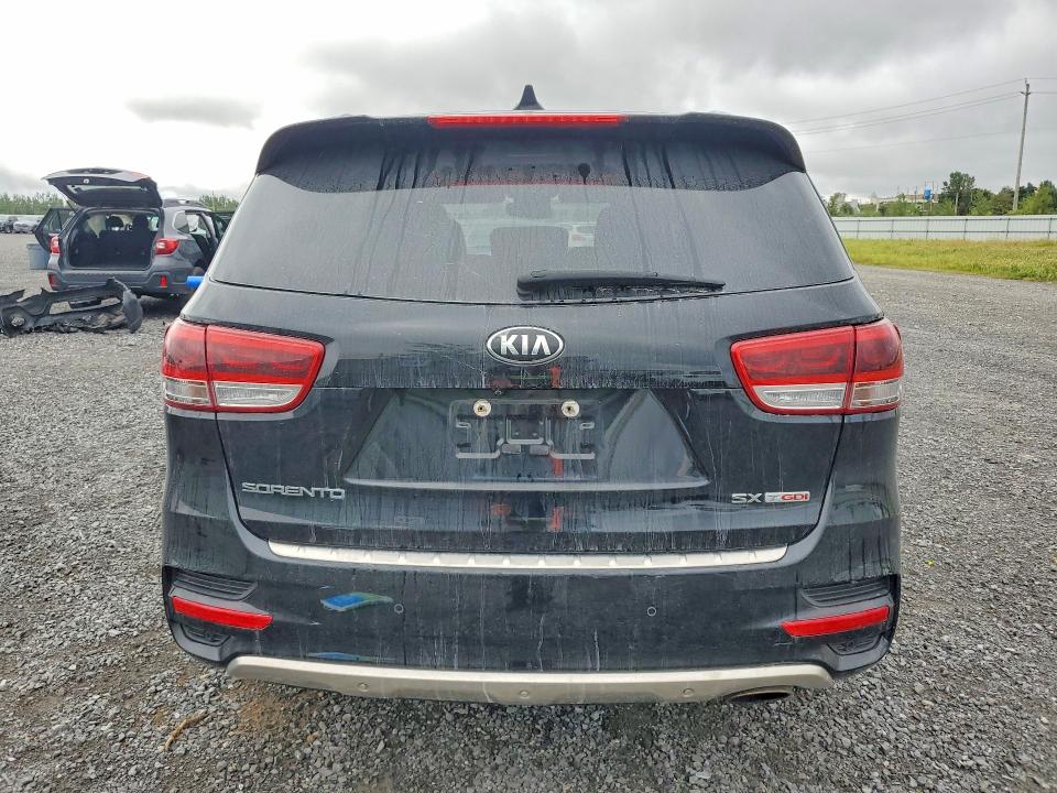Photo 6 from auction – 2017 KIA SORENTO with VIN 5XYPKDA17HG238201