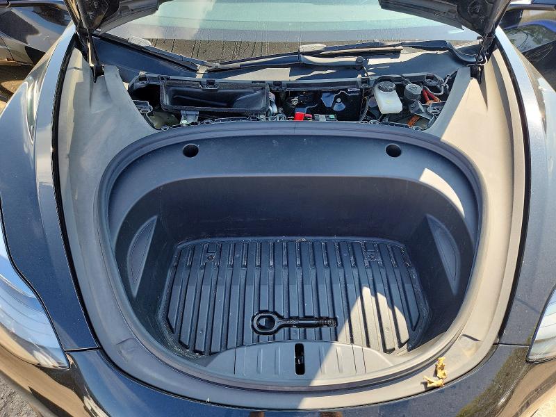 Photo 11 from auction – 2022 TESLA MODEL 3 with VIN 5YJ3E1EAXNF371665