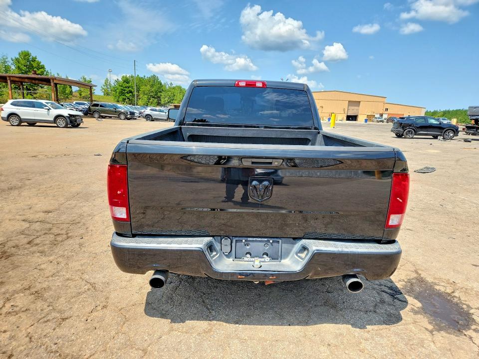 Photo 6 from auction – 2017 RAM 1500 with VIN 3C6JR6AT2HG713857