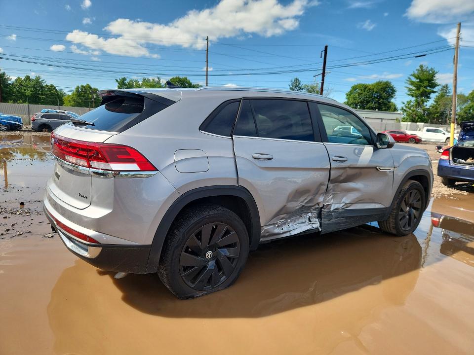 Photo 3 from auction – 2025 VOLKSWAGEN ATLAS CROSS SPORT with VIN 1V2KE2CA1SC224100