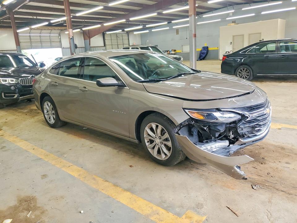 Photo 4 from auction – 2024 CHEVROLET MALIBU with VIN 1G1ZD5ST3RF125710
