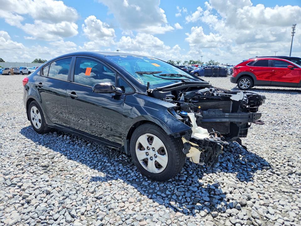 Photo 4 from auction – 2015 KIA FORTE with VIN KNAFK4A65F5260773