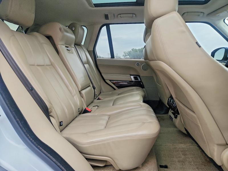 Photo 11 from auction – 2015 LAND ROVER RANGE ROVER with VIN SALGS2TF2FA221843