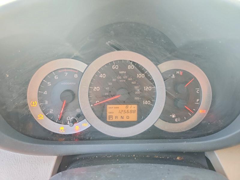 Photo 9 from auction – 2006 TOYOTA RAV4 with VIN JTMZD33V866013234
