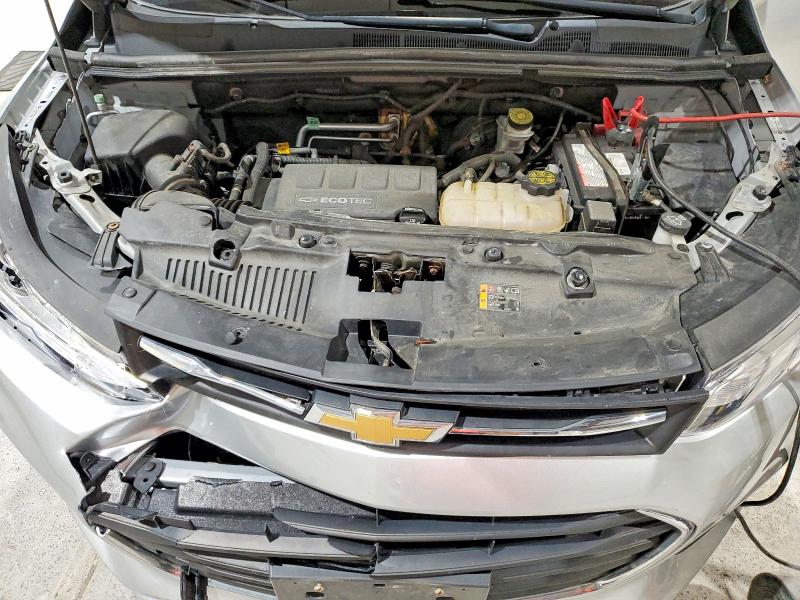Photo 12 from auction – 2018 CHEVROLET TRAX with VIN KL7CJPSB4JB688105