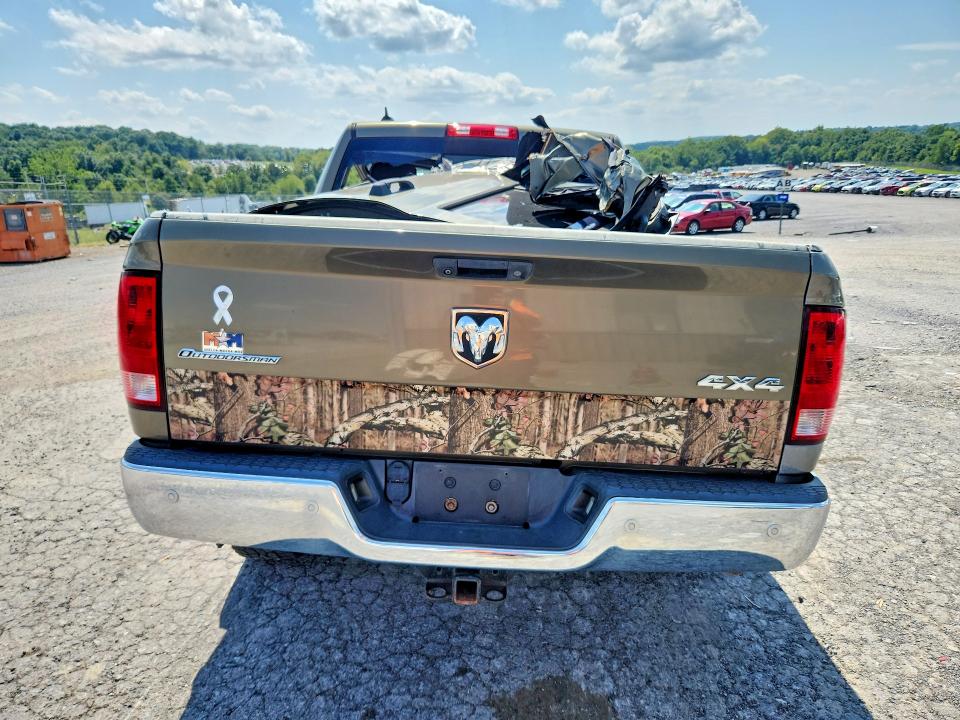 Снимка 6 от търг – 2014 RAM 1500 с VIN 1C6RR7LT1ES240446