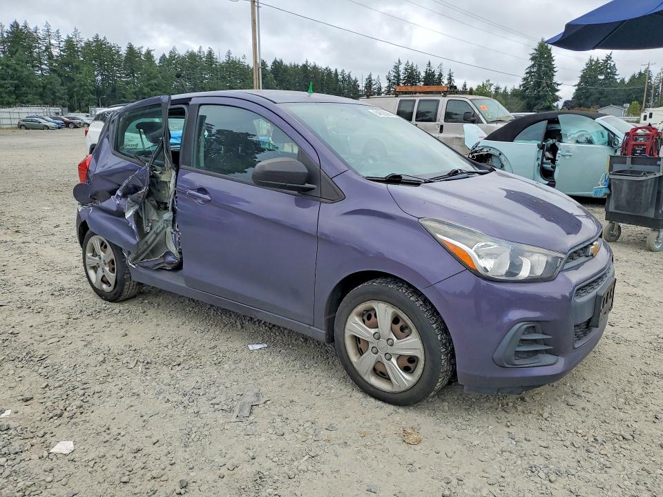 Foto 4 de la subasta – 2017 CHEVROLET SPARK con VIN KL8CB6SA8HC782972