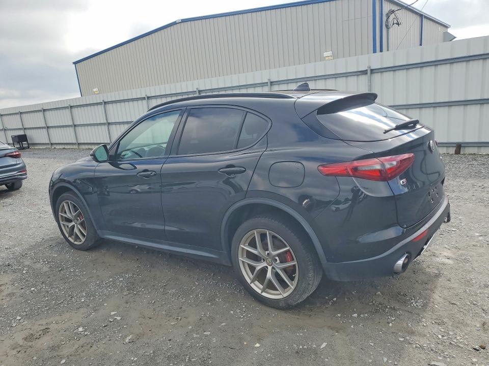 Photo 2 from auction – 2018 ALFA ROMEO STELVIO with VIN ZASFAKNNXJ7B90591