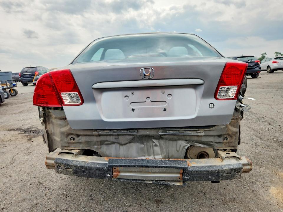 Photo 6 from auction – 2005 HONDA CIVIC with VIN 2HGES16535H593981
